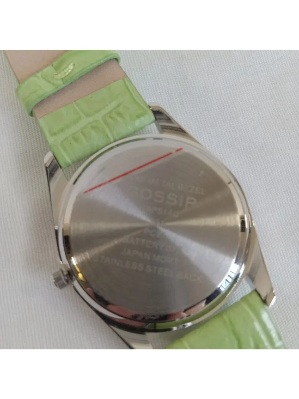 2 Gossip Women's Quartz Wristwatch Green Purple Embossed Leather NEW BATTERIES